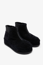 Bumper black booties