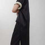 Graphic train black top