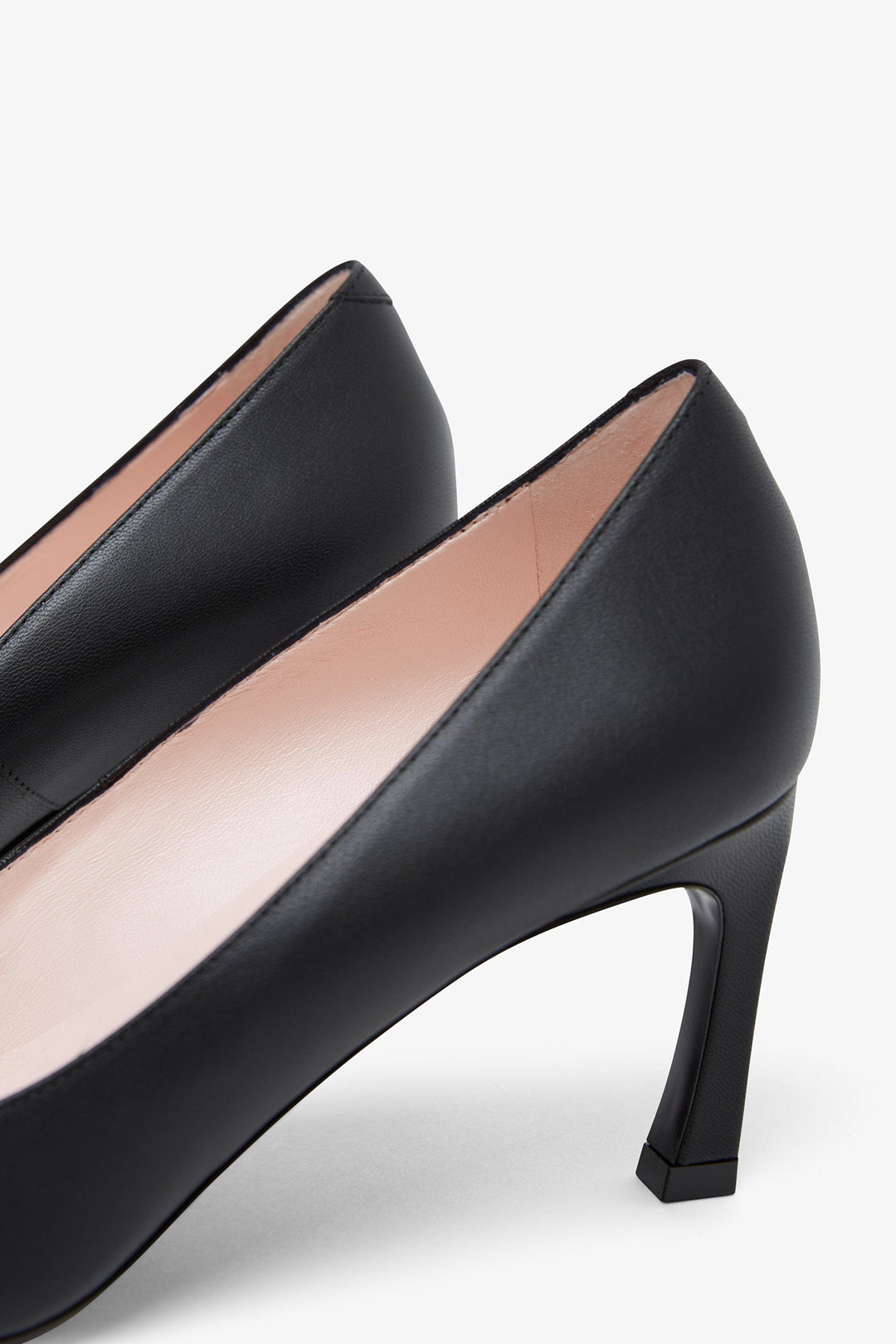 Roger Vivier | Trompette 70 metal black pumps | Savannahs