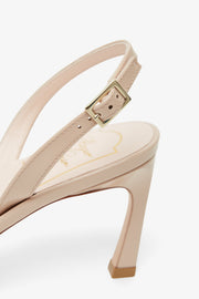 Trompette 70 beige patent slingback pumps