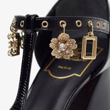 Tres Vivier 85 black with gold charms