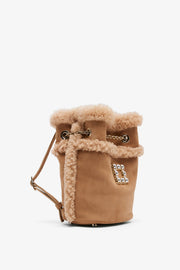 Tres Vivier shearling back pack