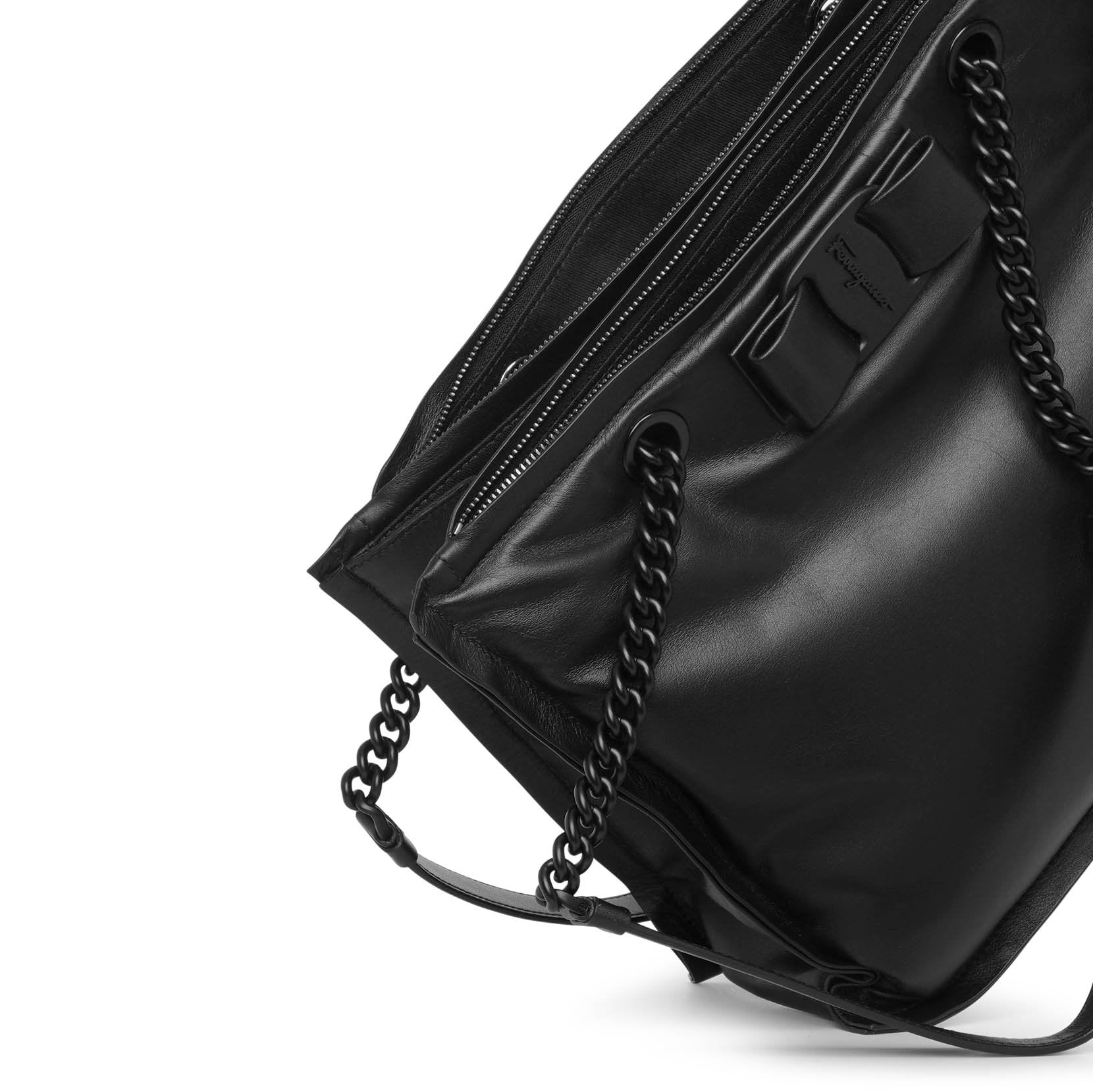 Ferragamo | Viva bow bag black tote | Savannahs