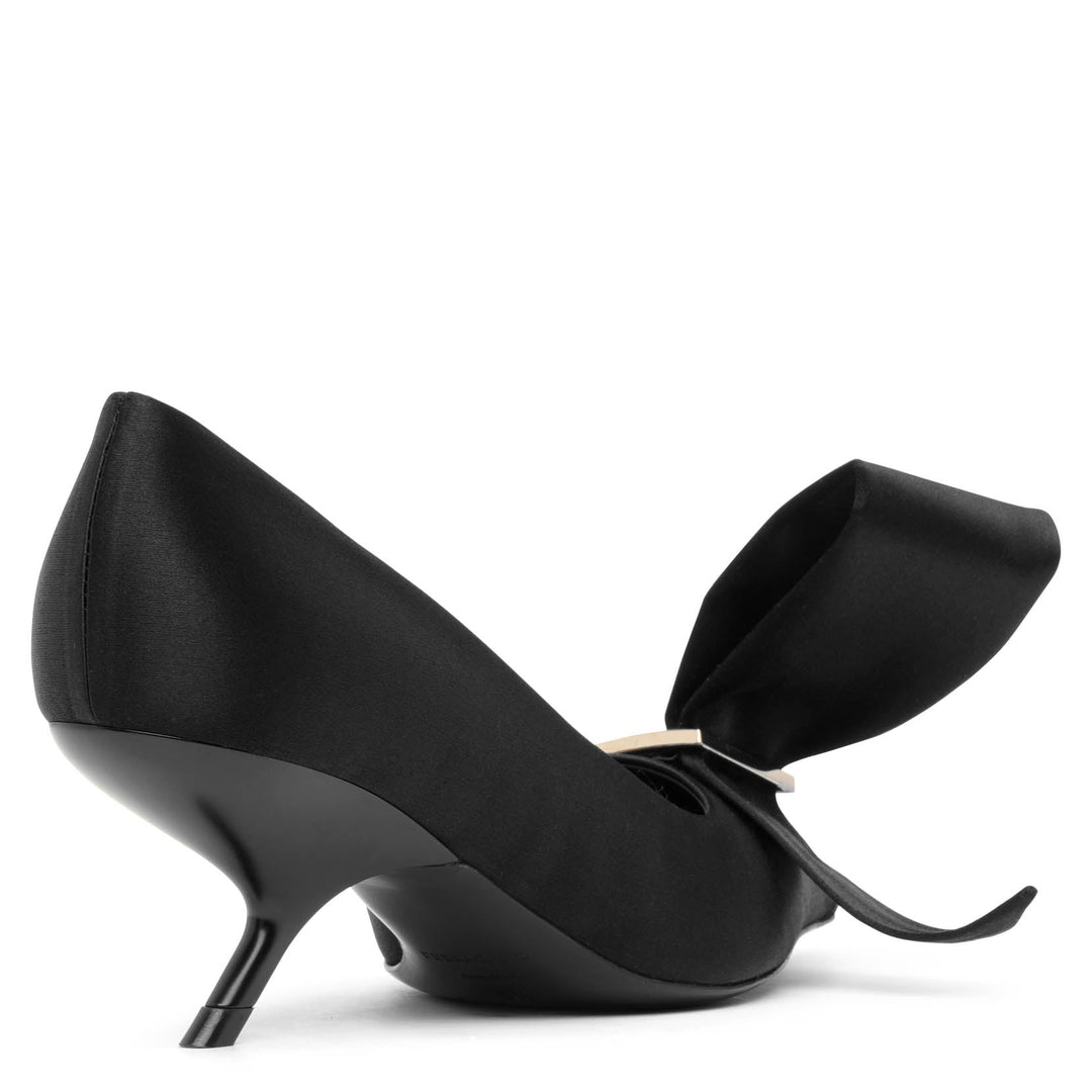 FERRAGAMO Satin Low Heel Black good Pumps