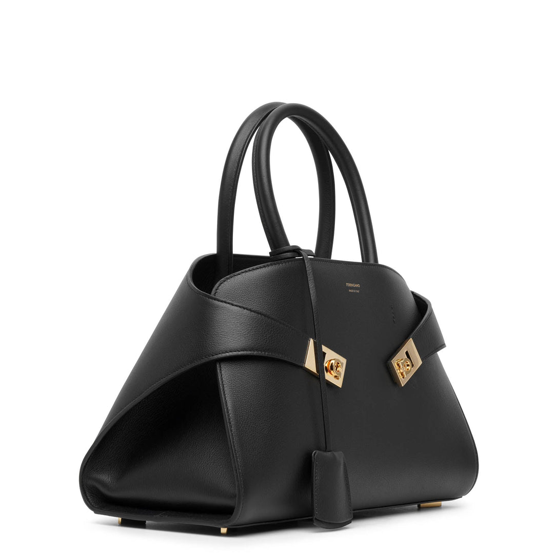 FERRAGAMO HUG ハンドバッグ スモールサイズ ブラック FERRAGAMO SALVATORE フェラガモ ハンドバッグ Hug ハグ