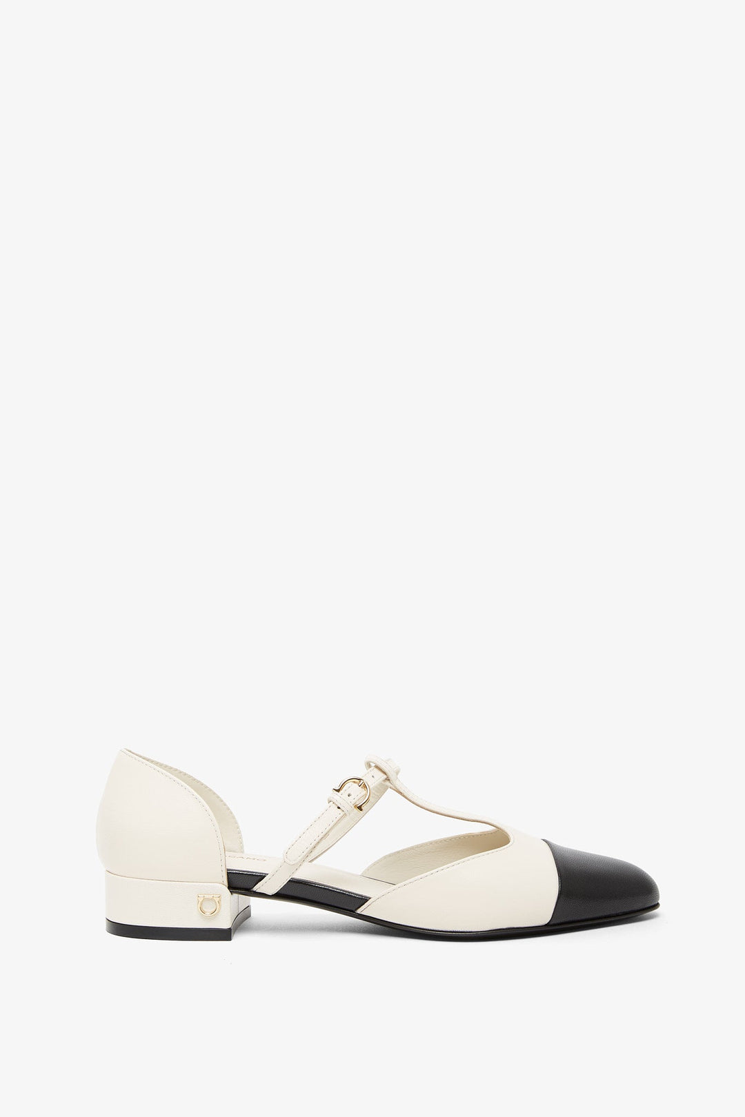 フラットシューズ FERRAGAMO 'Linette' ballet flats Ferragamo | Linette black ballet flats | Savannahs