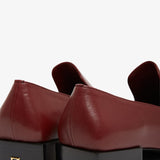 Carmelita dark red flats