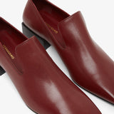 Carmelita dark red flats
