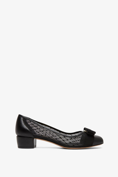SF26116S-Ferragamo-Vara-black-