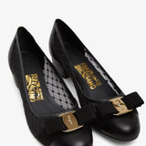 Vara black mesh pumps