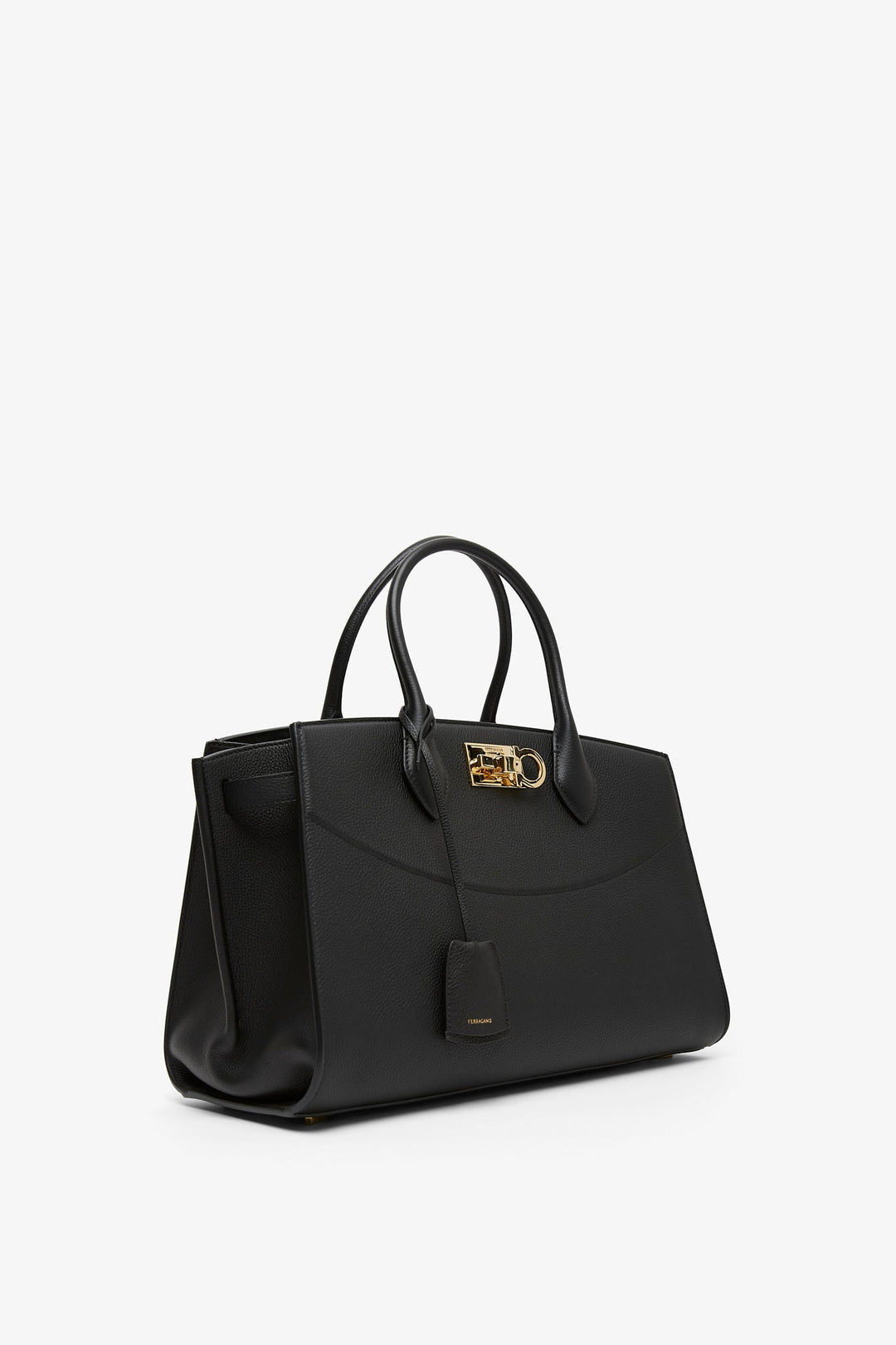 Ferragamo | The new studio black bag | Savannahs