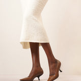 Kitten leather pumps