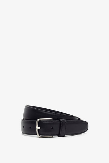 Classic black silver buckle belt