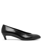 New almond black pumps