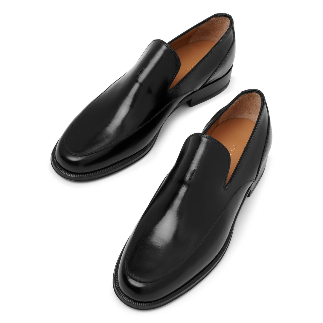 The Row Enzo black loafers Savannahs