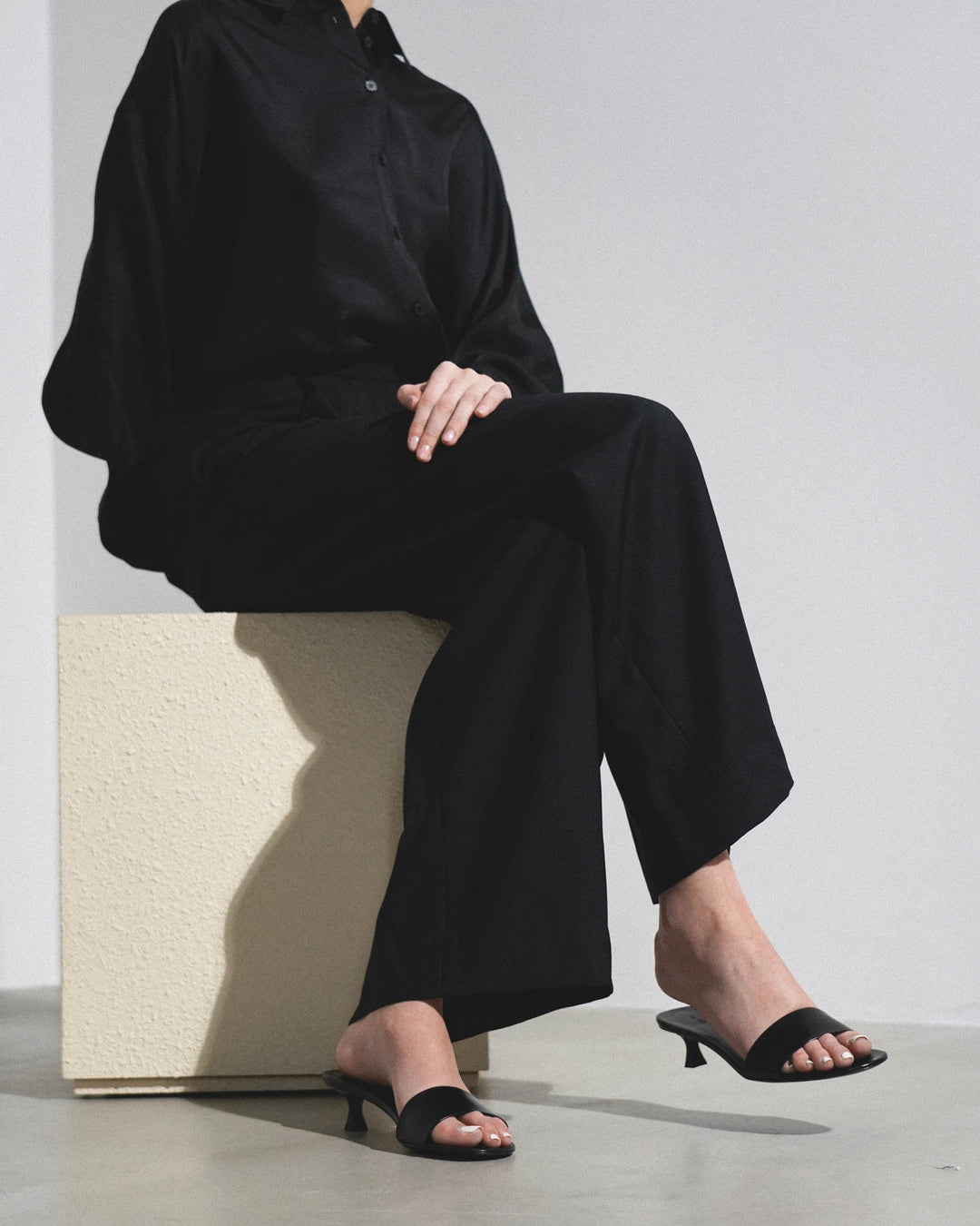 The Row | Combo kitten black leather mules | Savannahs