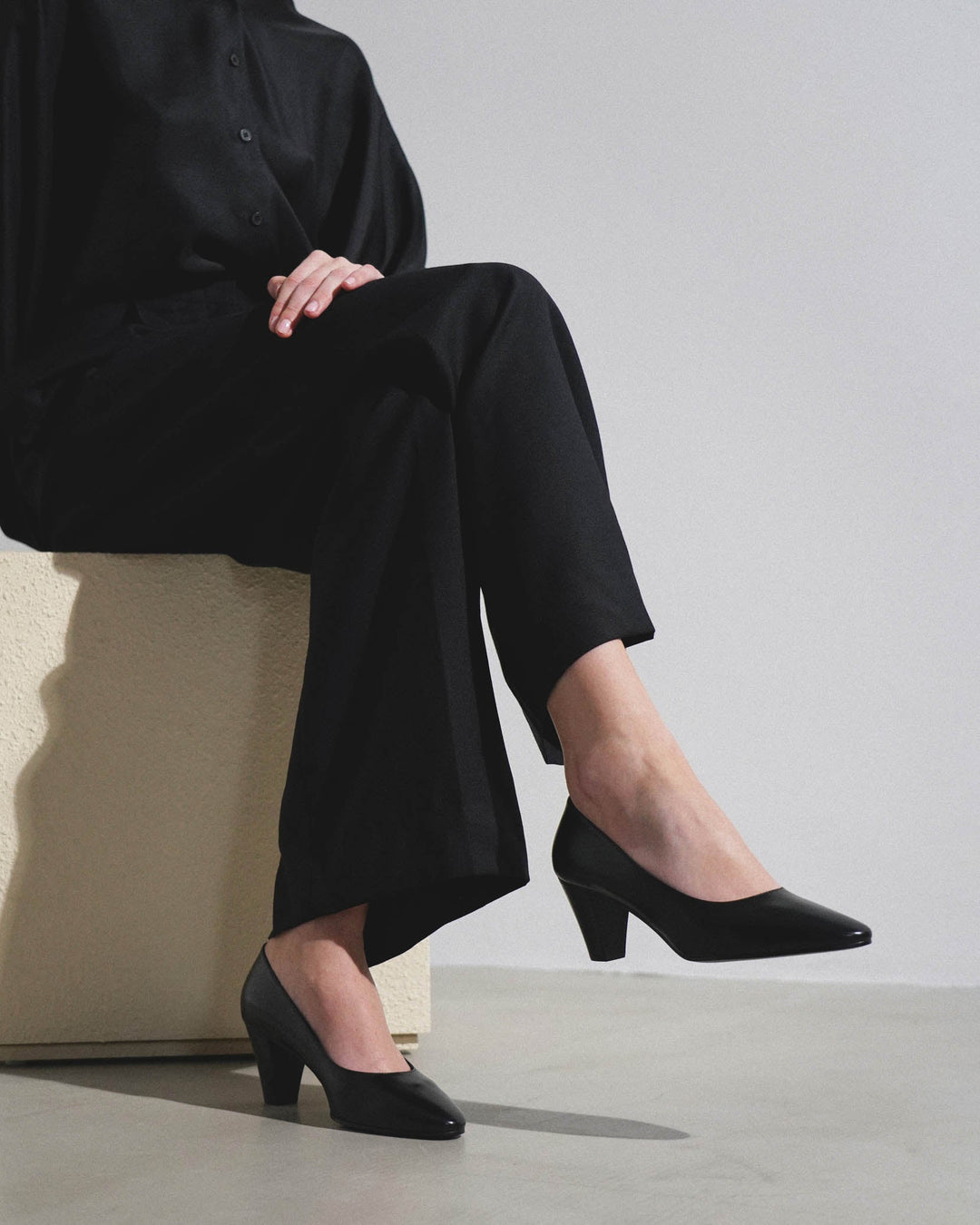 THE ROW・SQUARE TOE PUMP ブラック38