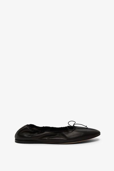 フラットシューズ THE ROW Woman Ballet flats Black F1598SL3 BLK Elastic Ballet Slipper Black in Leather – The Row