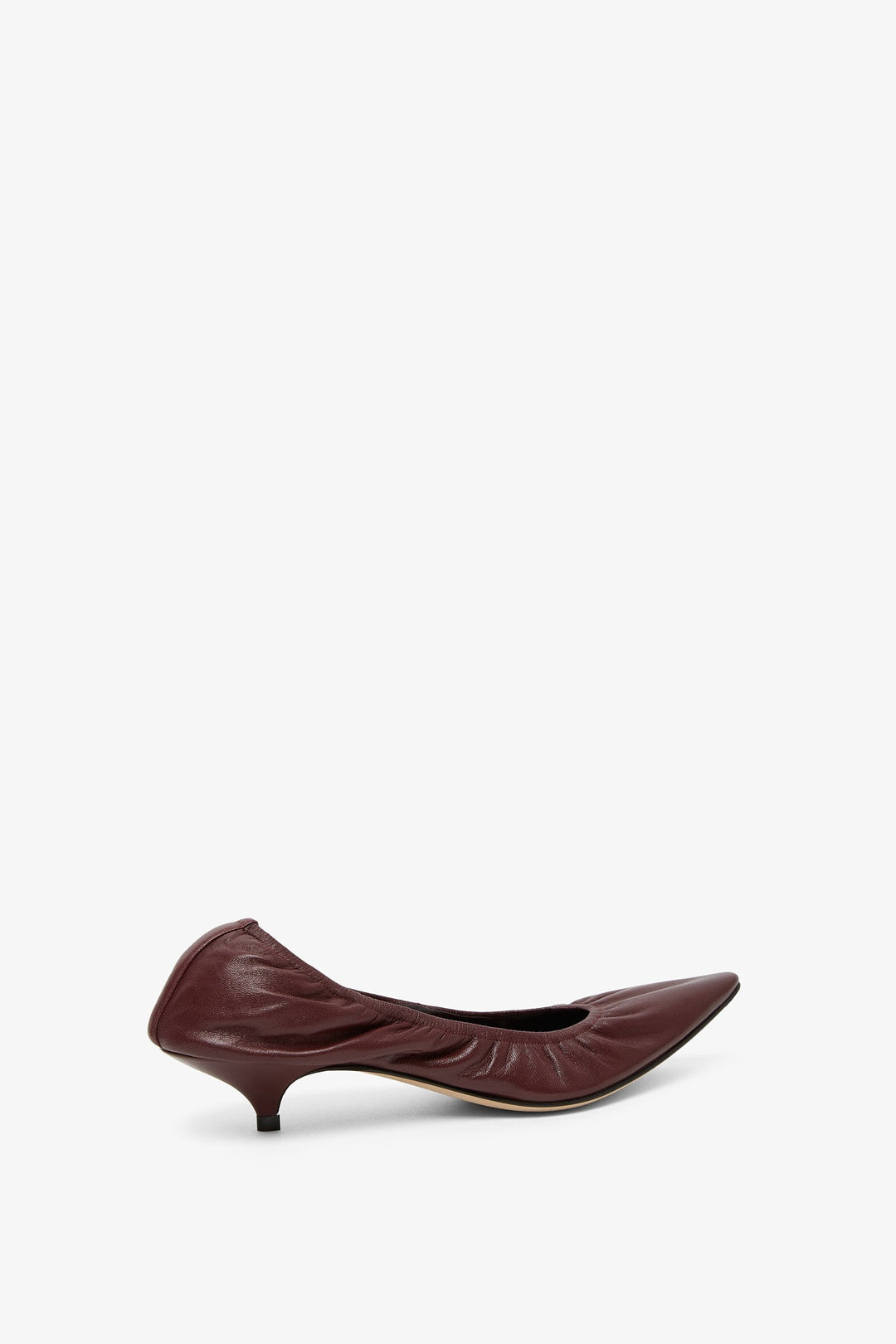 【THE ROW】Liisaサテン製 キトゥンヒール Liisa Kitten Heel Black in Leather – The Row