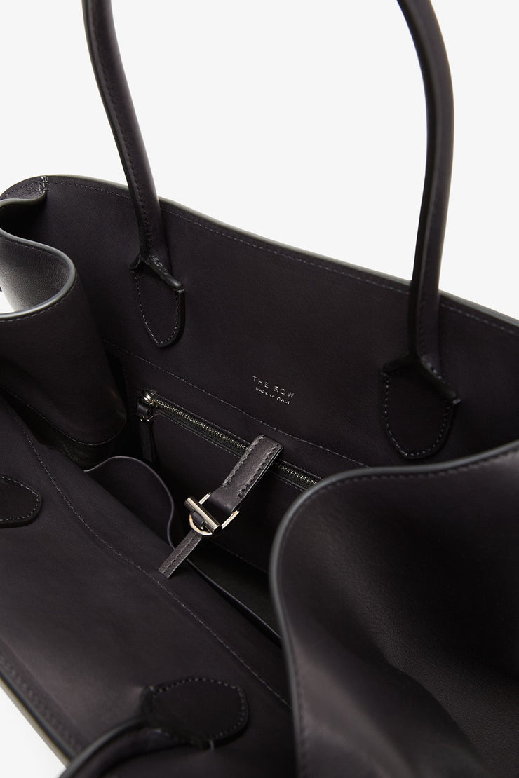 Margaux 17 black saddle leather bag