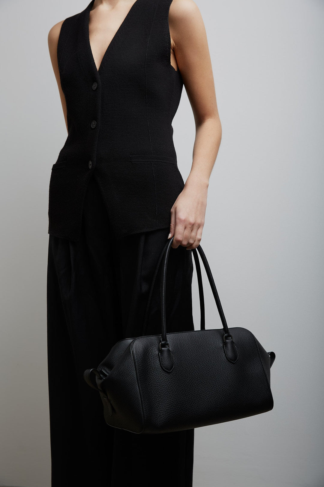 【関税・送料込み】The Row EW Bowling Bag レザー The Row | EW Bowling black bag | Savannahs