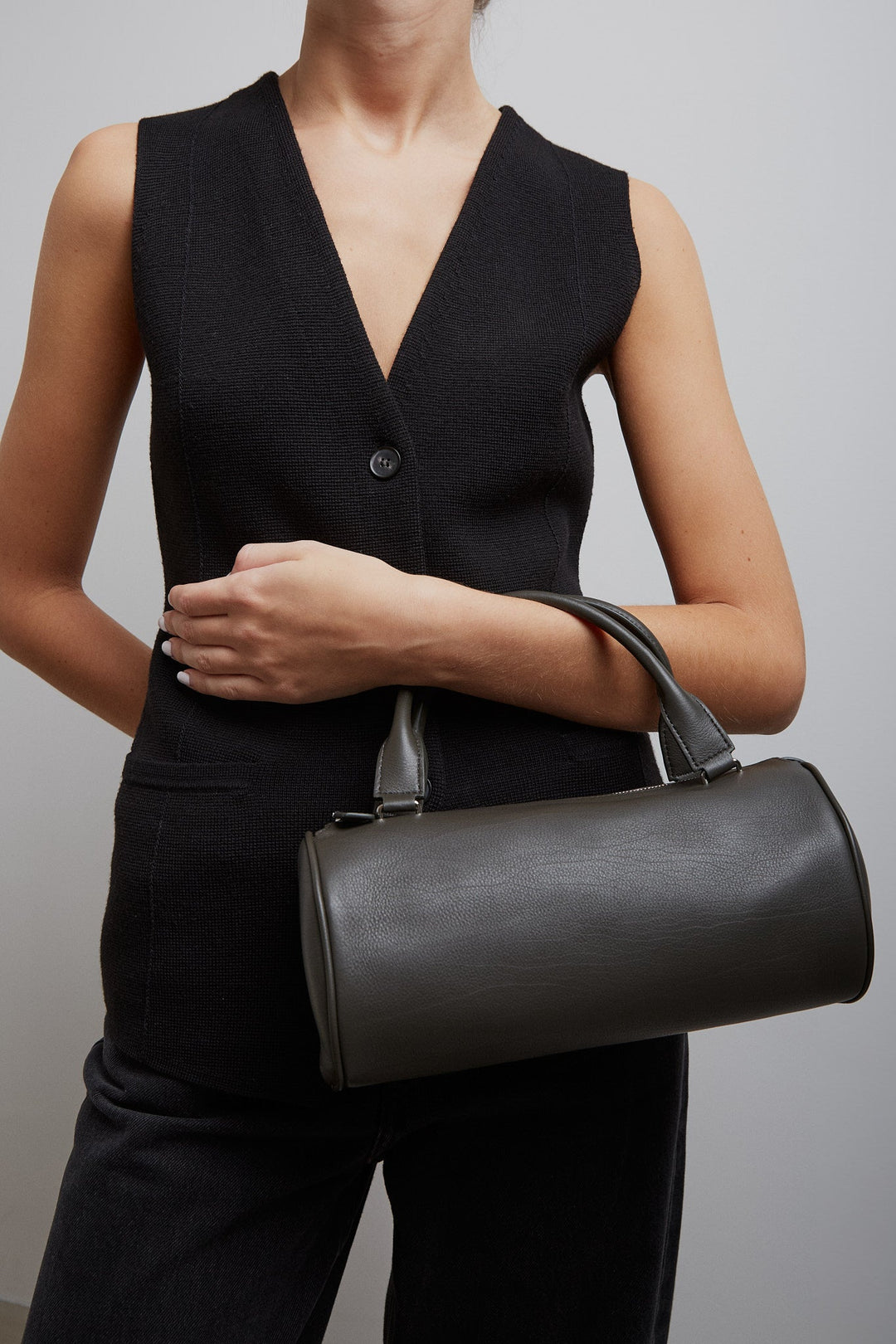 ★トレンド★THE ROW ザ・ロウ Edith grey small leather bag The Row | Edith grey small leather bag | Savannahs