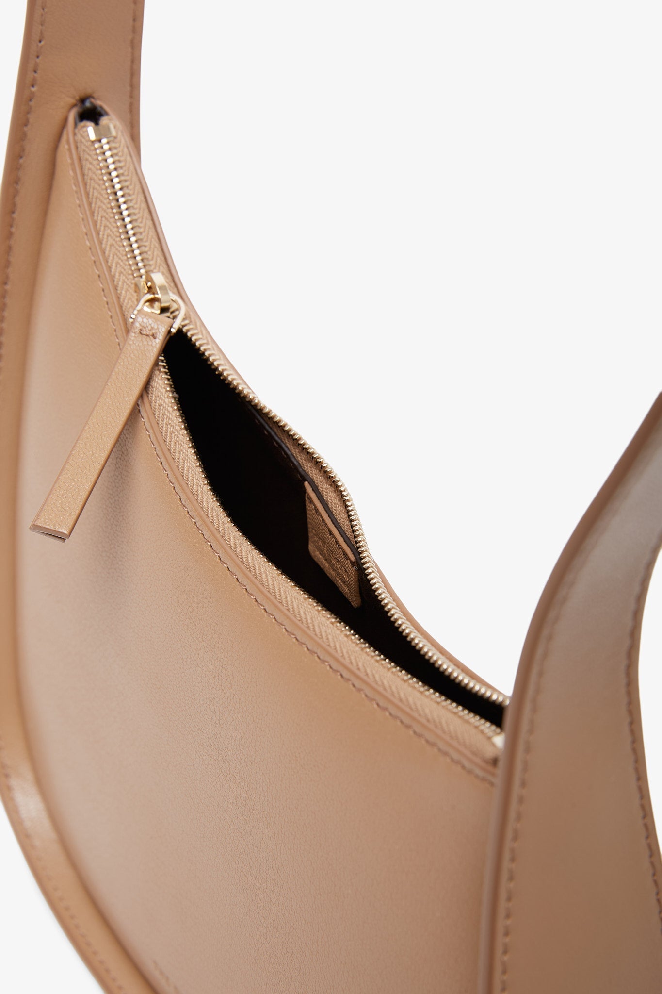 the row ショルダーバック　ベージュ THE ROW Jouvette leather shoulder bag | NET-A-PORTER