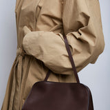 Peggy brown leather clutch