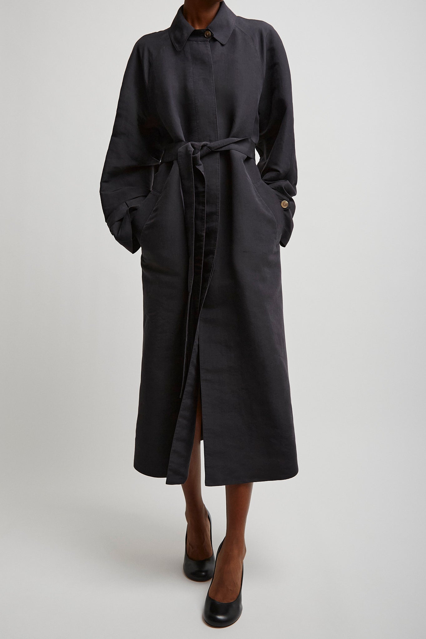 Ryo black coat