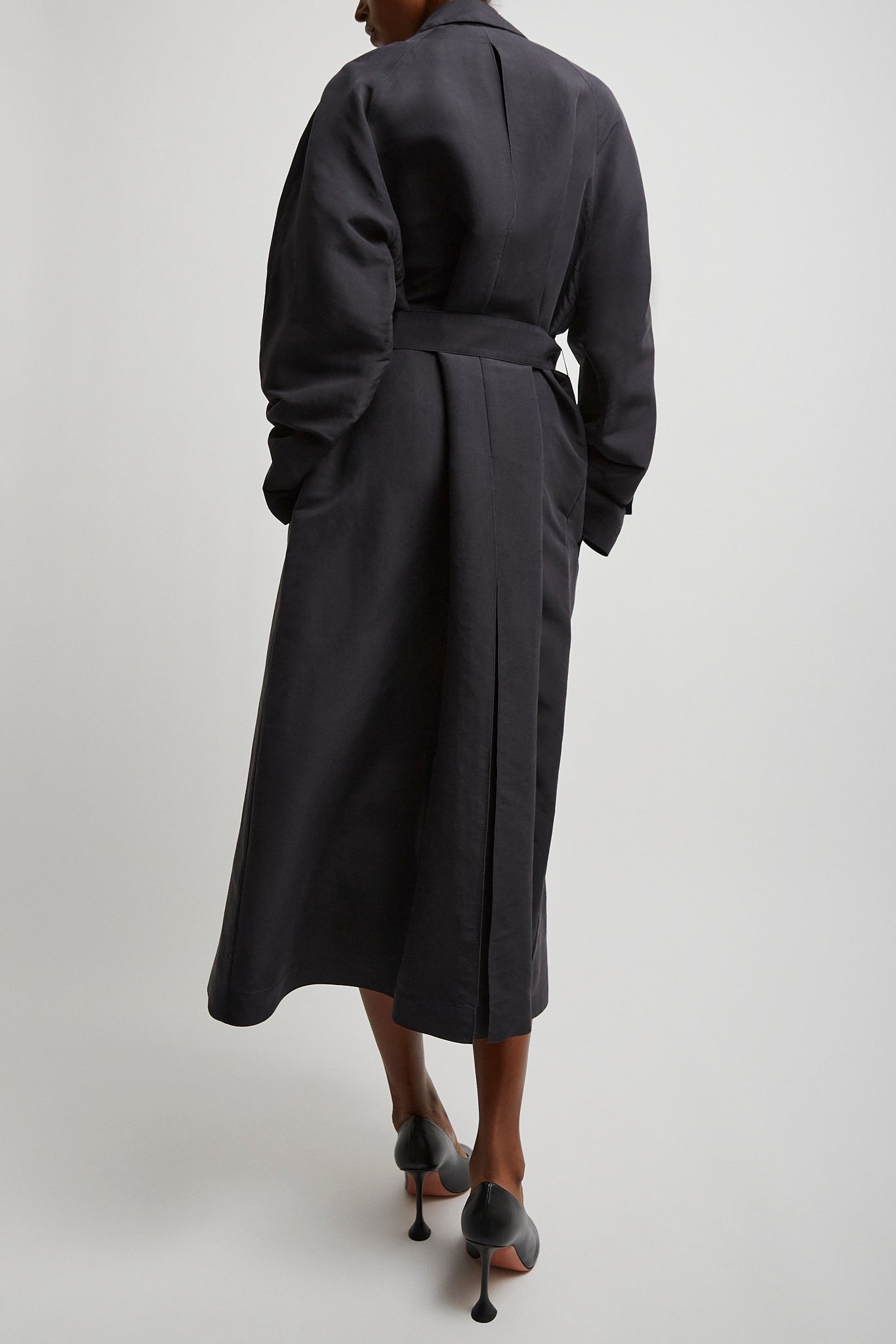 Ryo black coat