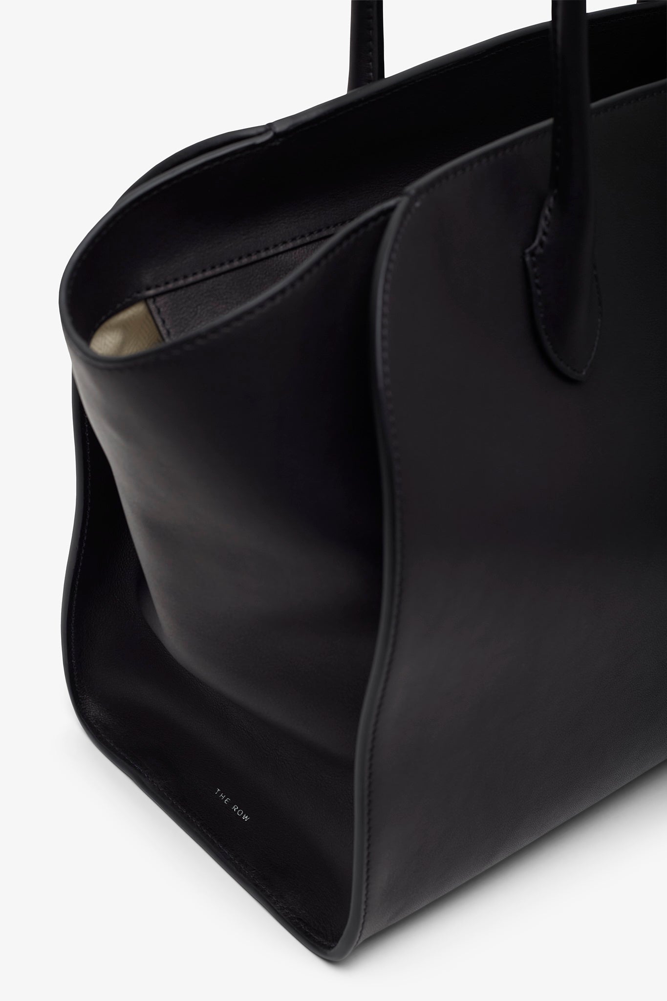Marlo 14 black leather bag