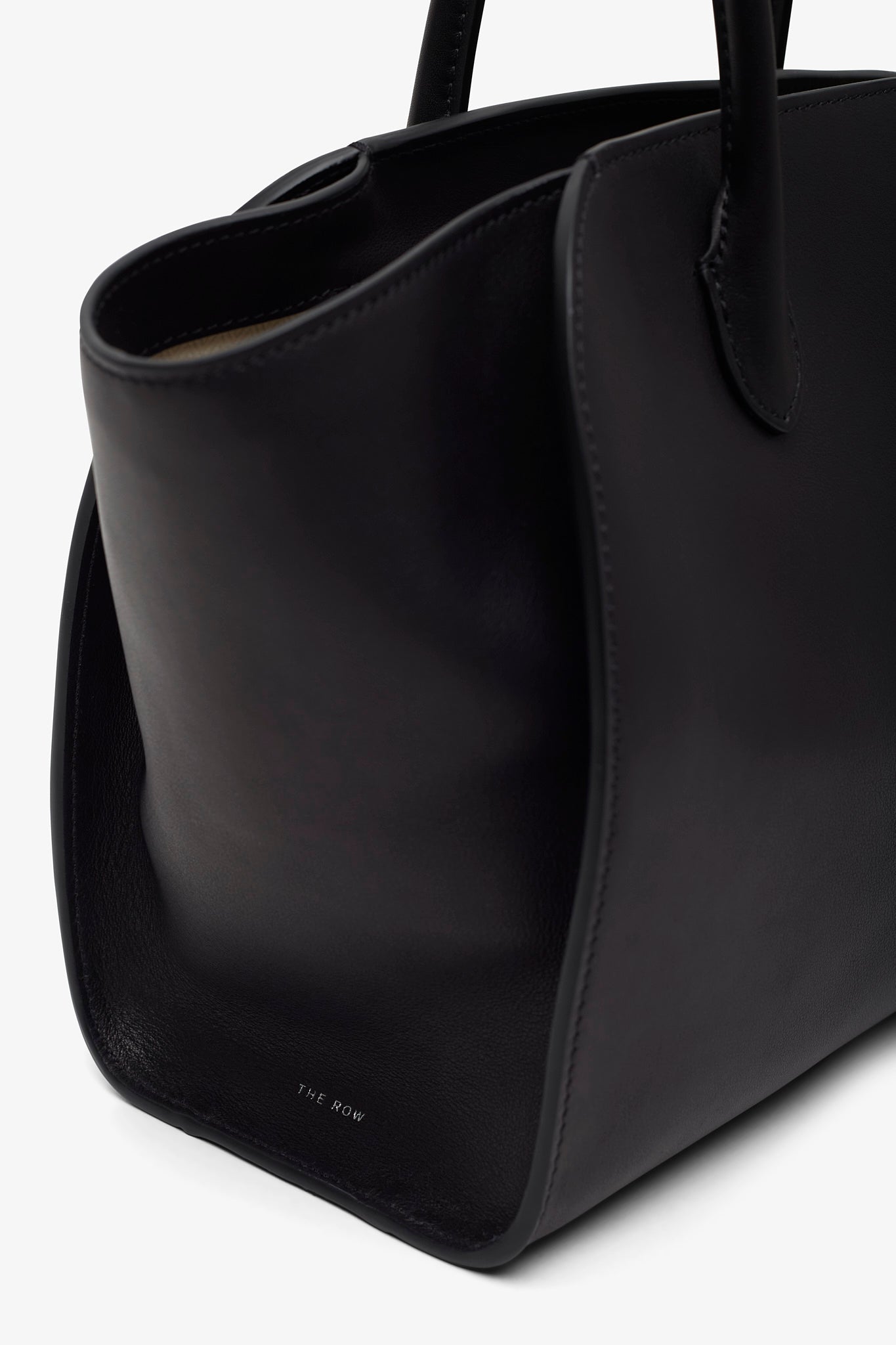 Marlo 12 black leather bag