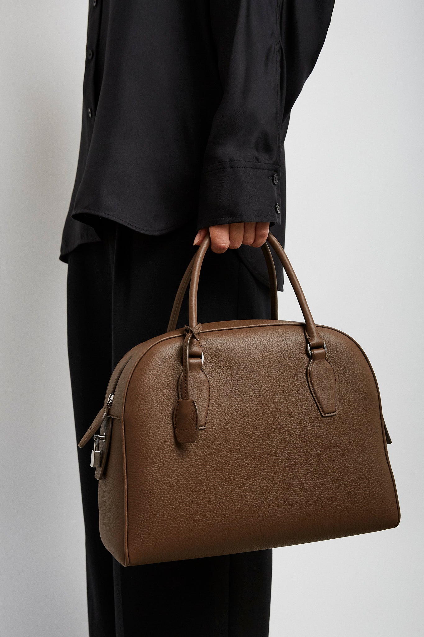 The Row | India 12.00 dark olive leather bag | Savannahs
