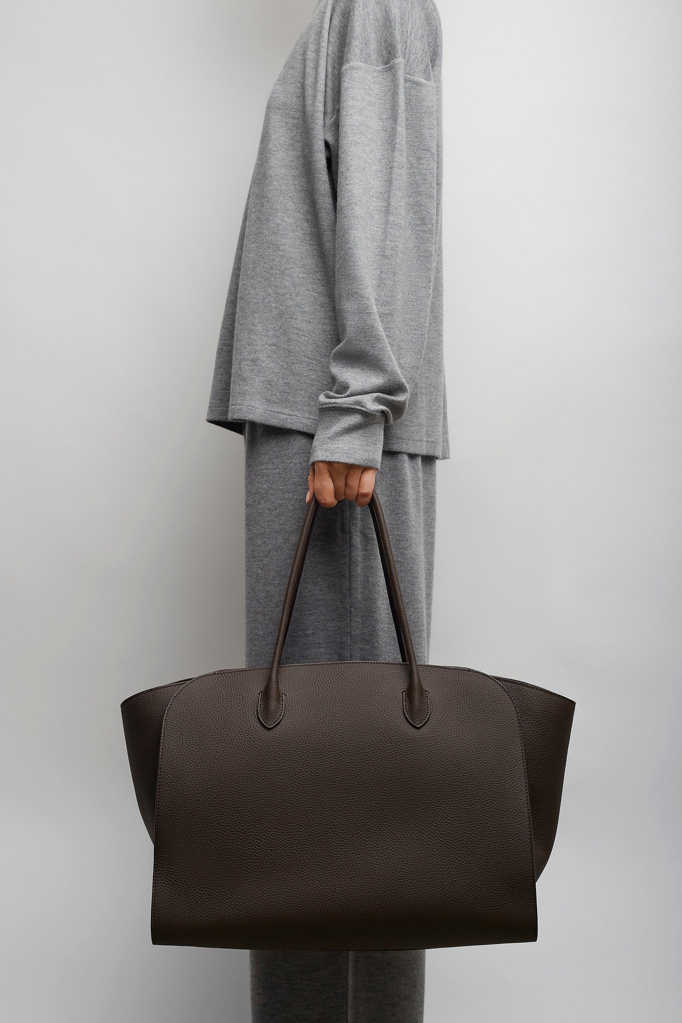 Marlo 17 brown leather bag