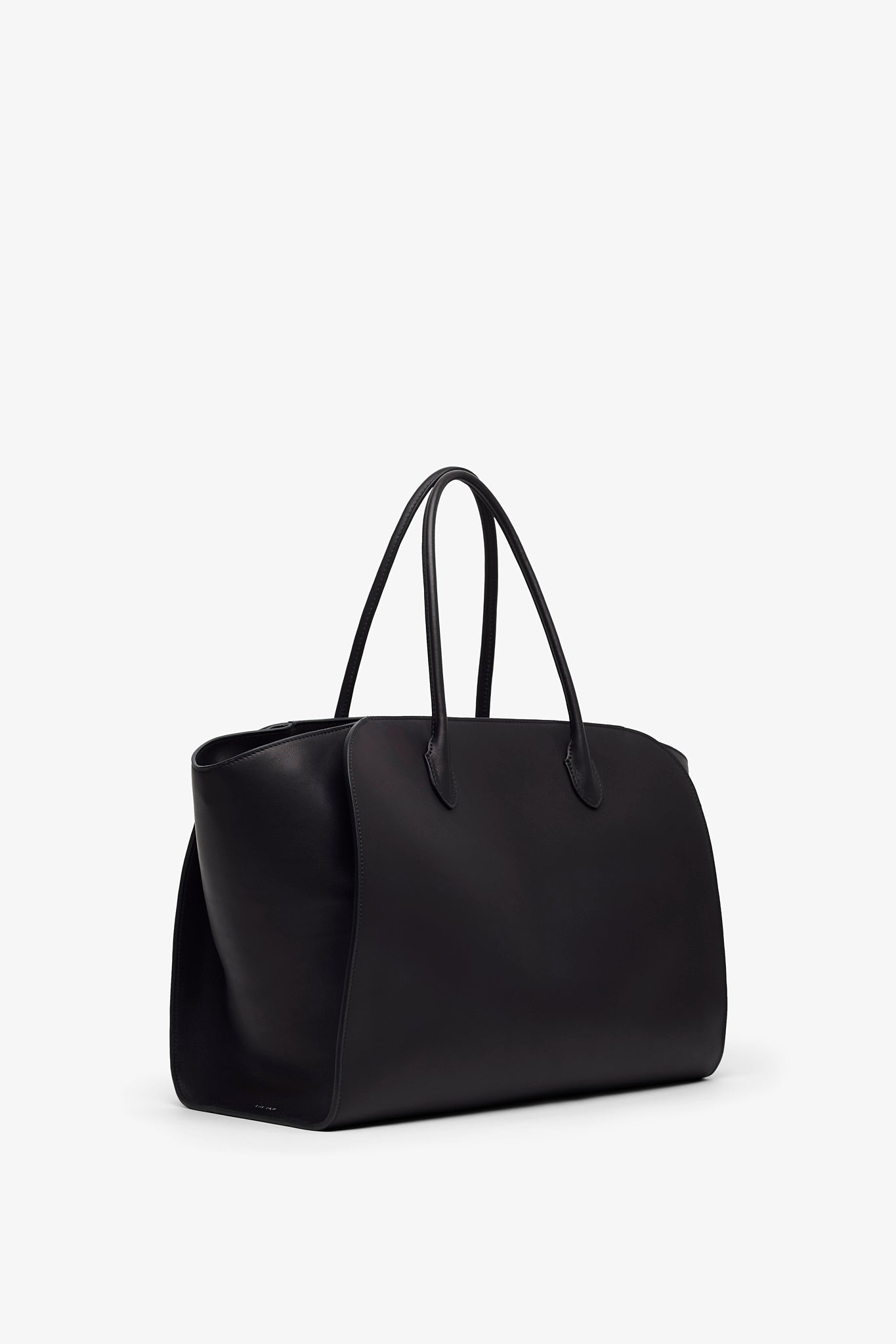 Marlo 17 black tote bag