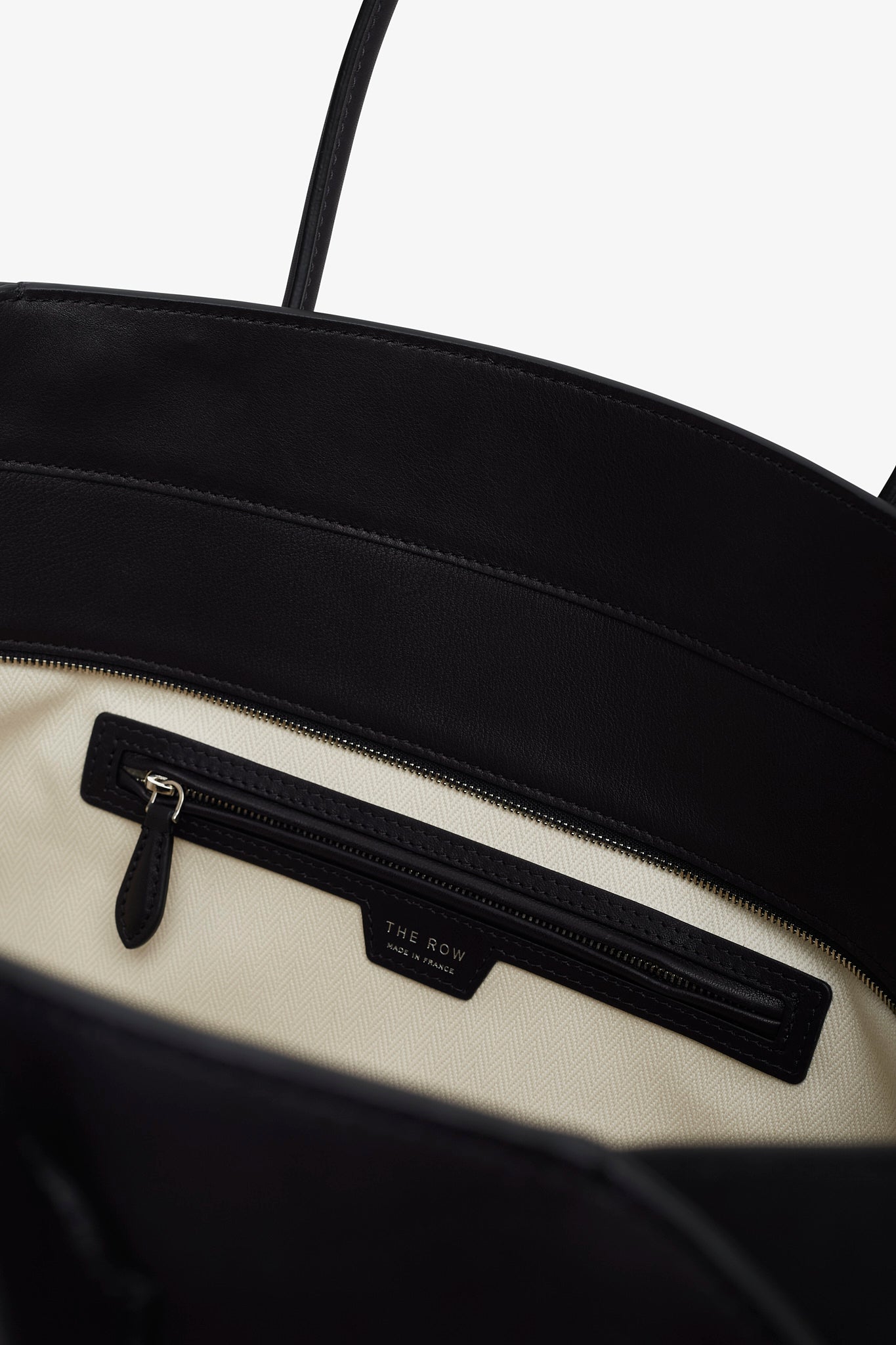 Marlo 17 black tote bag