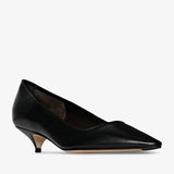 Liisa kitten three black pumps