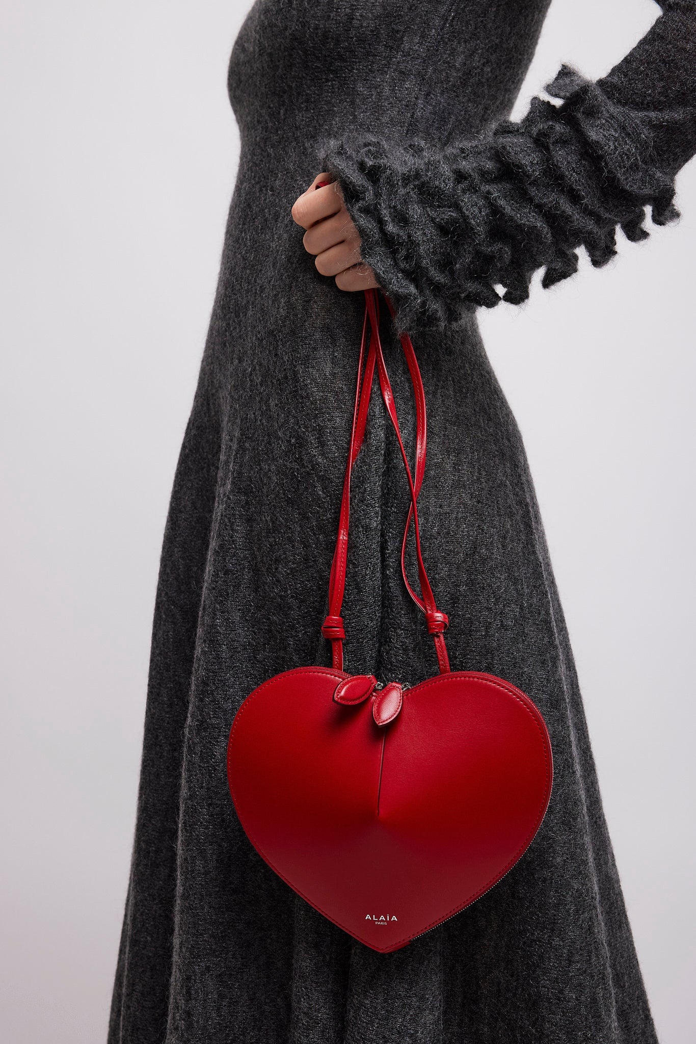 Le Coeur red leather crossbody bag