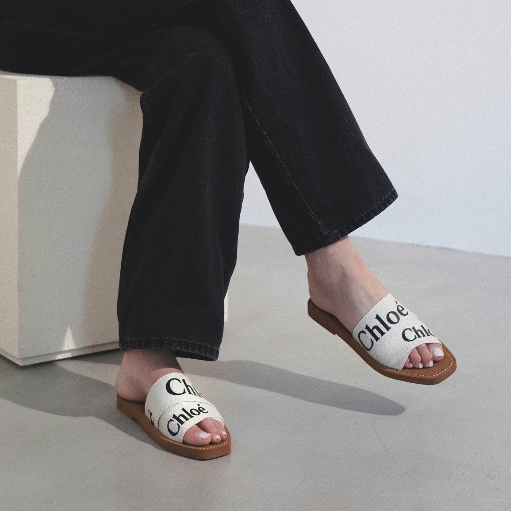 Chloé | Woody white linen slide sandals | Savannahs