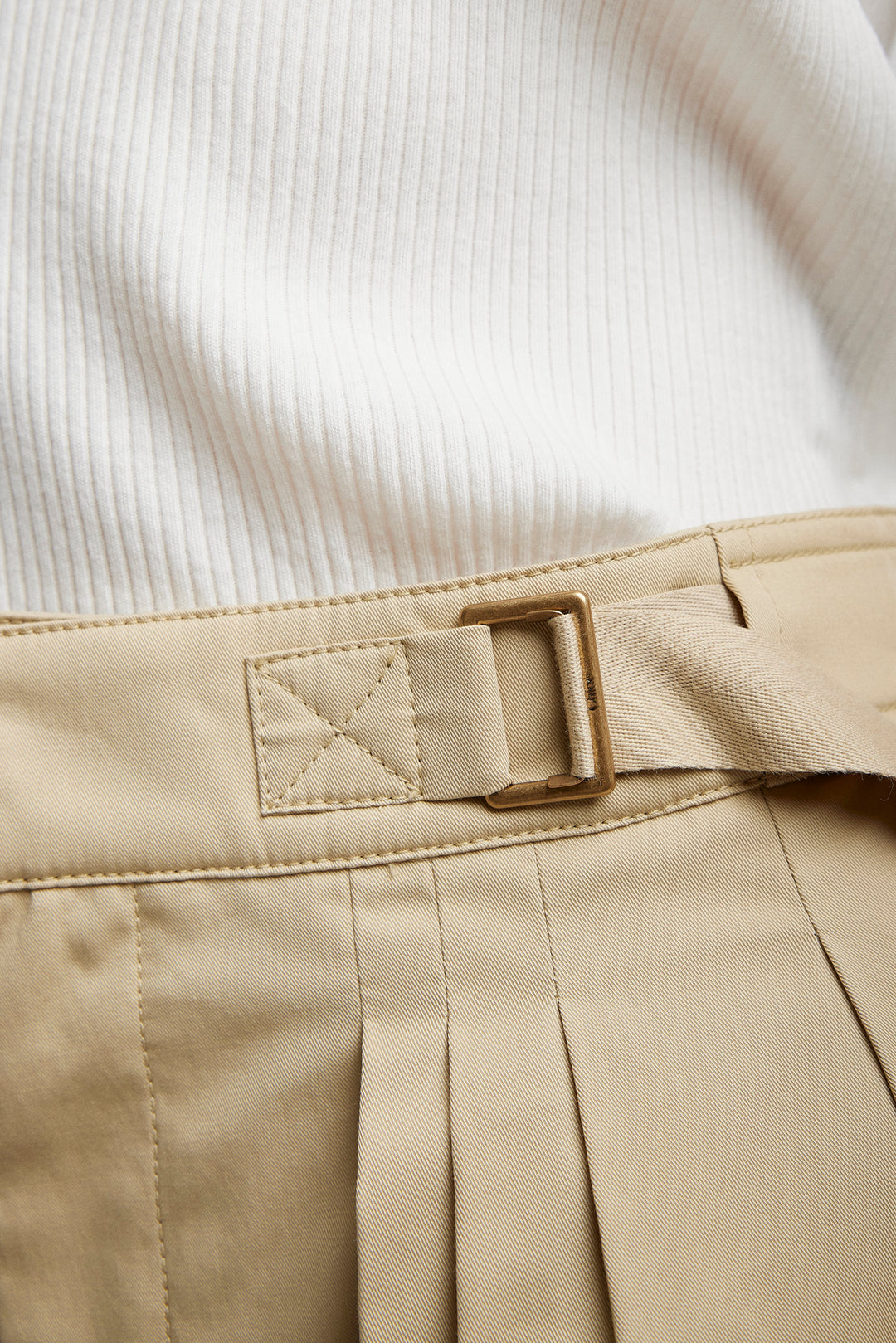 Chloé | Smoky beige short | Savannahs