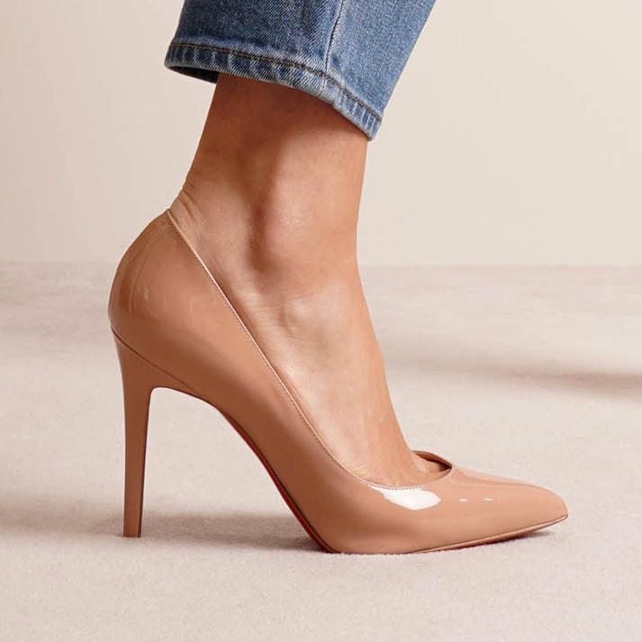 Christian Louboutin Pigalle ベージュ 39 美品 Christian Louboutin | Pigalle 100 patent beige pump | Savannahs