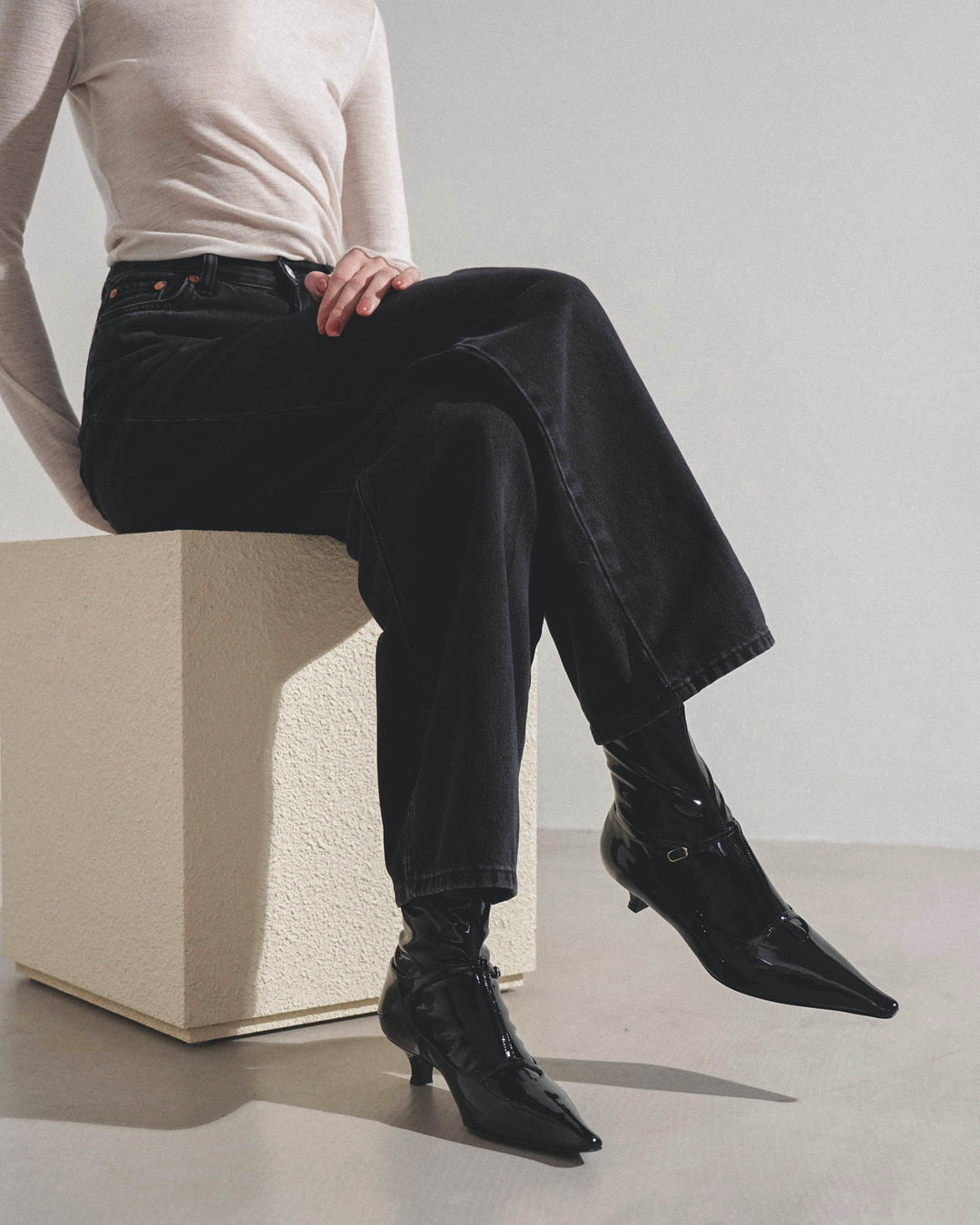 【送料 関税込】The Row Cyd patent leather ankle boots The Row | Cyd patent boots | Savannahs