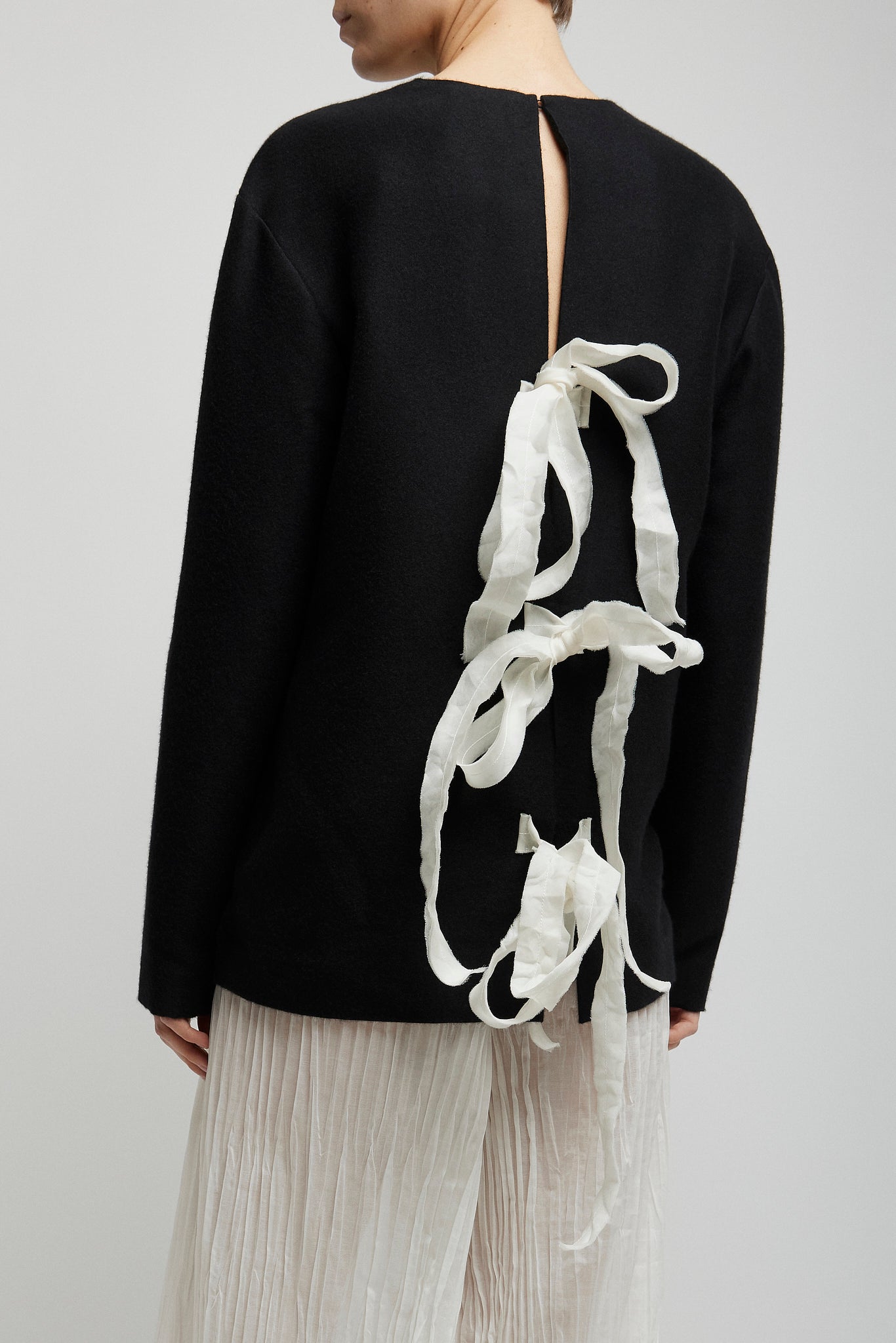 Guri ribbon back cashmere top