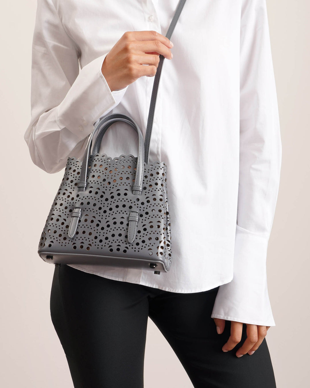 Alaïa | Mina 20 vienne vague cendre tote bag | Savannahs
