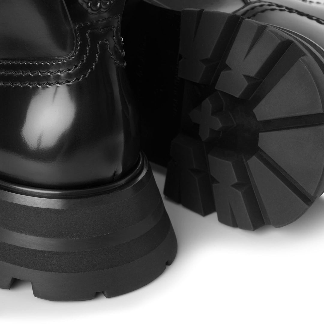 Alexander McQueen | Wander boots | Savannahs Alexander McQueen | Wander boots | Savannahs