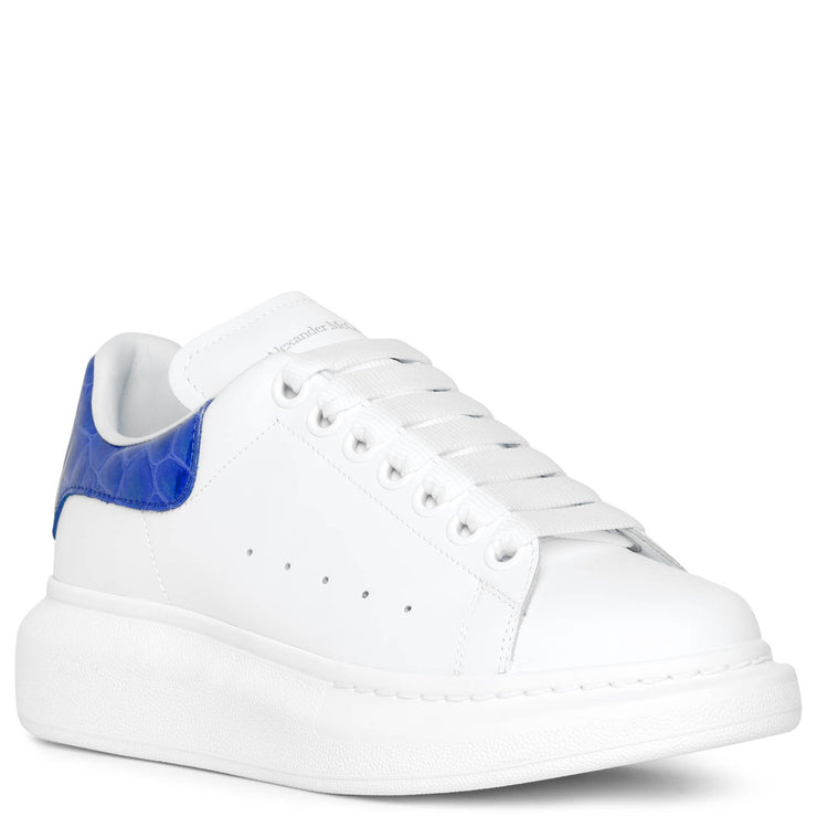 White and blue embossed classic sneakers