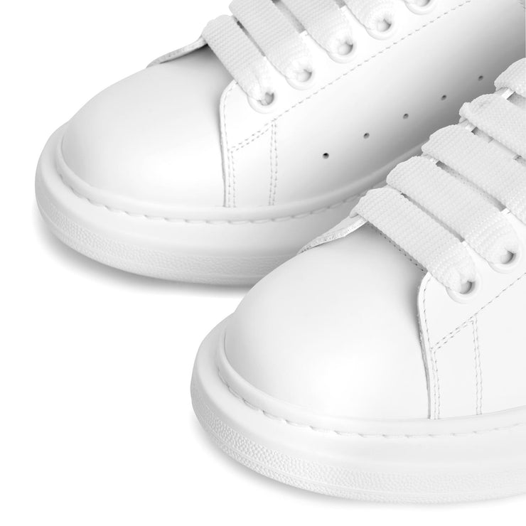 White and dream blue classic sneakers