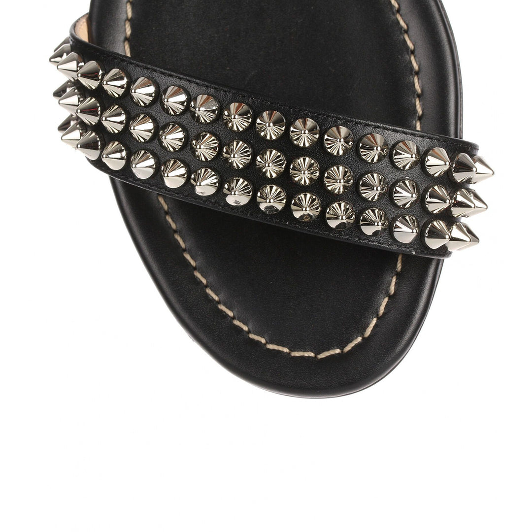 CL11122S-1160878-Christian-