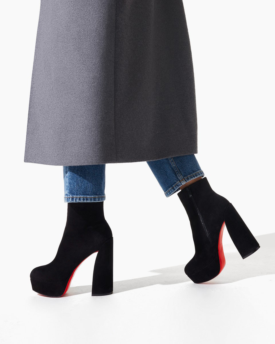 【Christian Louboutin】Loo Booty 130 スエード アンクルブーツ Loo Booty 130 ブラック ヴーベロア（スエード） - Shoes