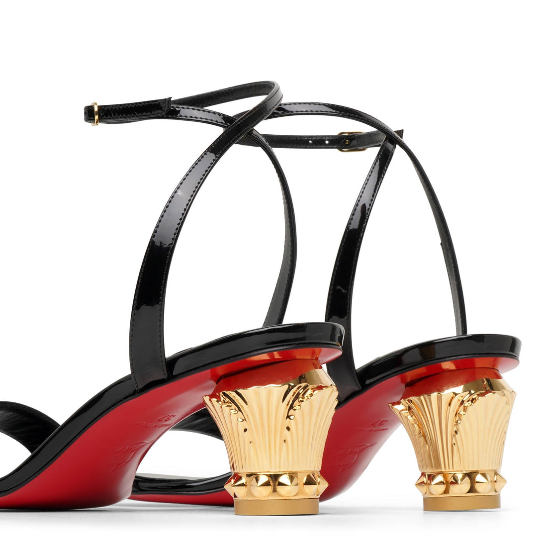 ■CHRISTIAN LOUBOUTIN Queen 55 embellished レザーサンダル Queen 55 embellished leather sandals in silver - Christian